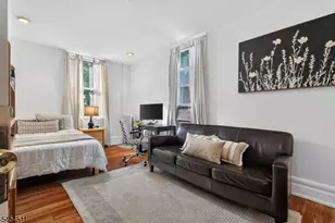 11 Stengel Ave, Newark, NJ 07112 - Photo 28