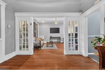 11 Stengel Ave, Newark, NJ 07112 - Photo 6