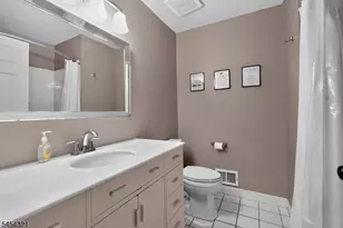 61 Dorchester Dr, Bernards Township, NJ 07920 - Photo 22