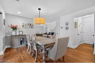 61 Dorchester Dr, Bernards Township, NJ 07920 - Photo 8