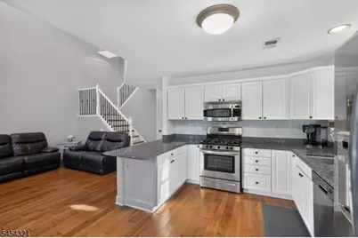61 Dorchester Dr, Bernards Township, NJ 07920 - Photo 14