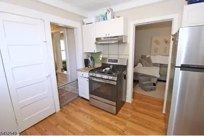 293 Watchung Ave #2, North Plainfield, NJ 07060 - Photo 6