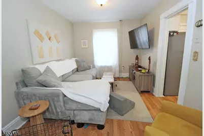 293 Watchung Ave #2, North Plainfield, NJ 07060 - Photo 4