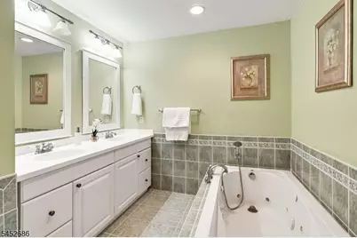300 Emerson Ln, Berkeley Heights Township, NJ 07922 - Photo 22