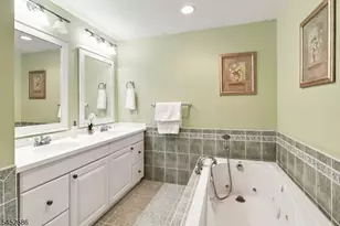 300 Emerson Ln, Berkeley Heights Township, NJ 07922 - Photo 22