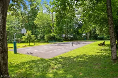 300 Emerson Ln, Berkeley Heights Township, NJ 07922 - Photo 40