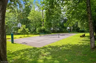 300 Emerson Ln, Berkeley Heights Township, NJ 07922 - Photo 40