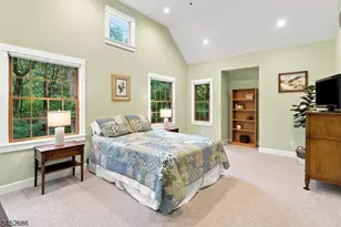 300 Emerson Ln, Berkeley Heights Township, NJ 07922 - Photo 20
