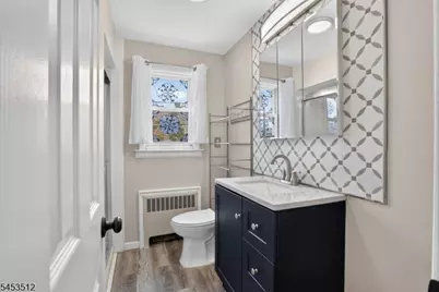 2 Riverside Ave #2, Lyndhurst Township, NJ 07071 - Photo 6