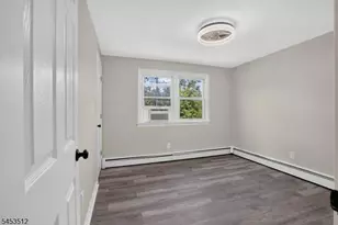 2 Riverside Ave, Lyndhurst Township, NJ 07071 - Photo 12