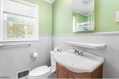 47 Ferncliff Rd, Parsippany, NJ 07950 - Photo 14