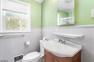 47 Ferncliff Rd, Parsippany, NJ 07950 - Photo 14