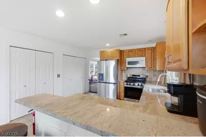 72 County Rd 639, Wantage, NJ 07461 - Photo 10