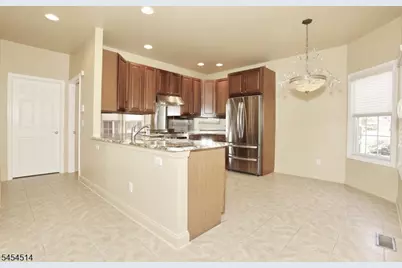 28 Turnberry Ln #28, Hardyston Township, NJ 07419 - Photo 12