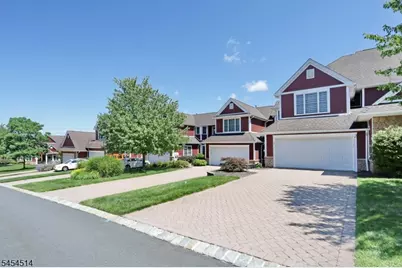 28 Turnberry Ln #28, Hardyston Township, NJ 07419 - Photo 2