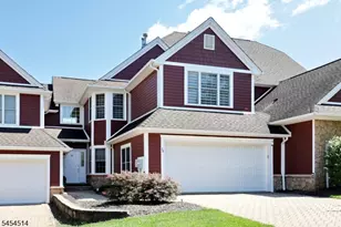 28 Turnberry Ln, Hardyston Township, NJ 07419 - Photo 1