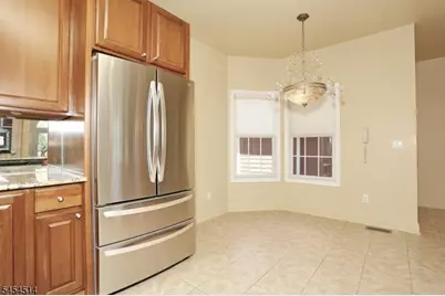 28 Turnberry Ln #28, Hardyston Township, NJ 07419 - Photo 10