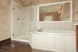 28 Turnberry Ln, Hardyston Township, NJ 07419 - Photo 24