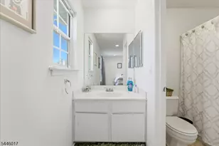 26 Alameda Ct, Eatontown Boro, NJ 07724 - Photo 24