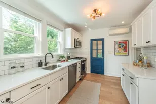 22 Euclid Pl, Montclair, NJ 07042 - Photo 10