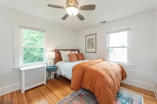 22 Euclid Pl, Montclair, NJ 07042 - Photo 16