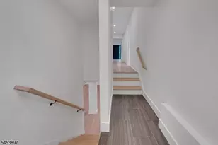 20 Lexington Ave, Montclair, NJ 07042 - Photo 20