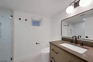 20 Lexington Ave, Montclair, NJ 07042 - Photo 26