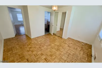 19 Alexander Ave, Bloomfield, NJ 07003 - Photo 8