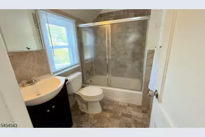 19 Alexander Ave, Bloomfield, NJ 07003 - Photo 4