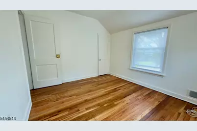 19 Alexander Ave, Bloomfield, NJ 07003 - Photo 1