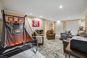 6 Hancock Dr, Morris Township, NJ 07960 - Photo 28