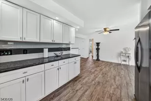 840 Lopatcong St, Belvidere, NJ 07823 - Photo 18