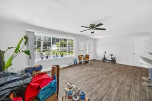 840 Lopatcong St, Belvidere, NJ 07823 - Photo 12