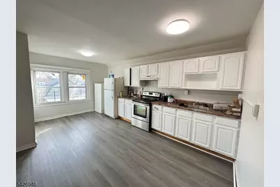 854 S 15th St #3, Newark, NJ 07108 - Photo 4