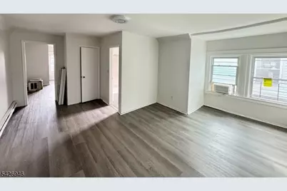854 S 15th St #3, Newark, NJ 07108 - Photo 2