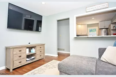 22 Center St, Bernardsville, NJ 07924 - Photo 4
