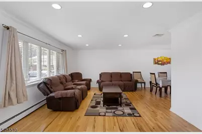 38 Parson Rd, Clifton, NJ 07012 - Photo 4