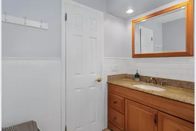 38 Parson Rd, Clifton, NJ 07012 - Photo 22