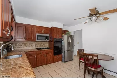 38 Parson Rd, Clifton, NJ 07012 - Photo 12