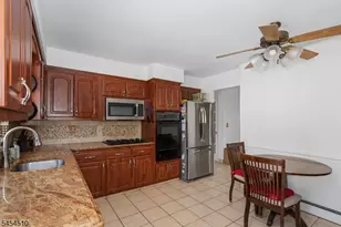 38 Parson Rd, Clifton, NJ 07012 - Photo 12