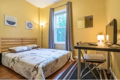 272 N 7th St, Newark, NJ 07107 - Photo 12