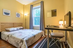 272 N 7th St, Newark, NJ 07107 - Photo 12