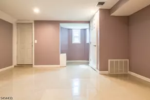 272 N 7th St, Newark, NJ 07107 - Photo 34