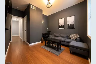 272 N 7th St, Newark, NJ 07107 - Photo 4