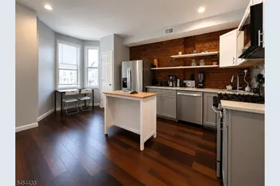 272 N 7th St, Newark, NJ 07107 - Photo 22
