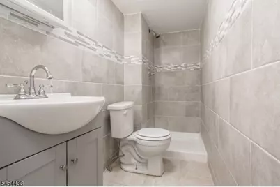 272 N 7th St, Newark, NJ 07107 - Photo 30