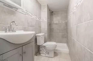 272 N 7th St, Newark, NJ 07107 - Photo 30