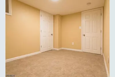 272 N 7th St, Newark, NJ 07107 - Photo 36