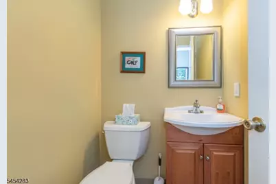 45 Sampson St, Saddle Brook Township, NJ 07663 - Photo 6