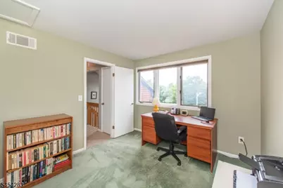 45 Sampson St, Saddle Brook Township, NJ 07663 - Photo 14